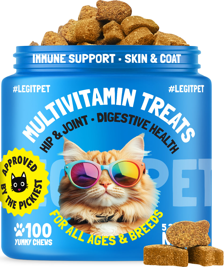 Multivitamin cat treats for daily health support