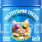 Multivitamin cat treats for daily health support